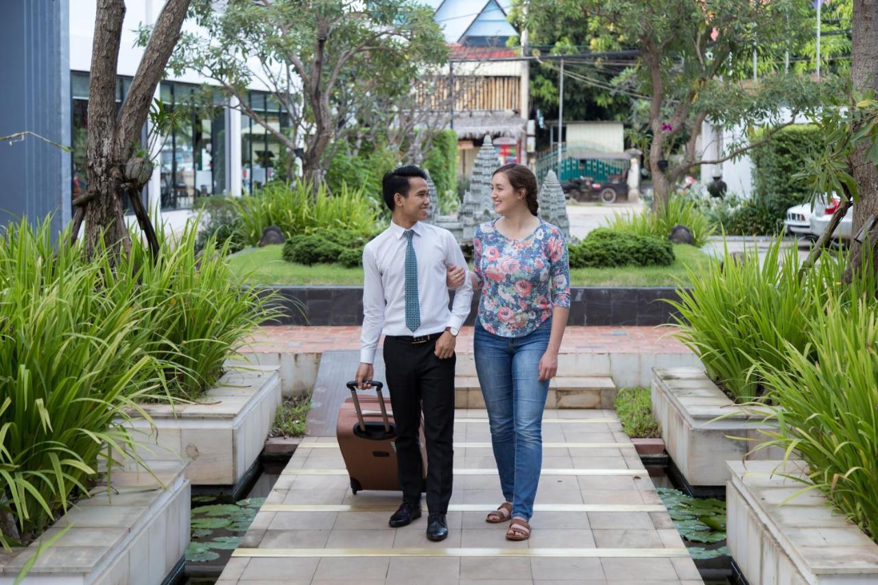 Hotel Damrei Angkor 5*