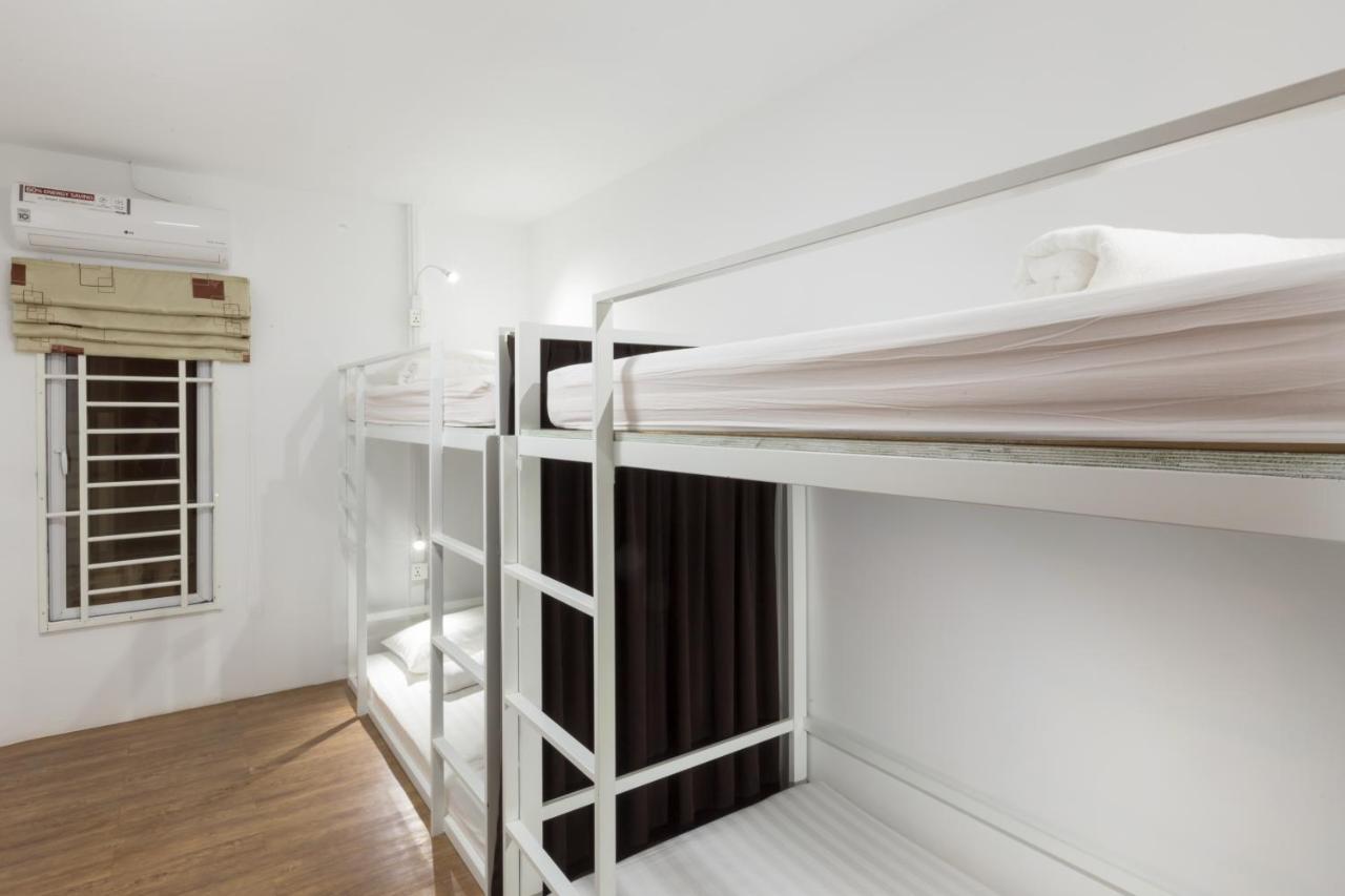 1953 Hostel