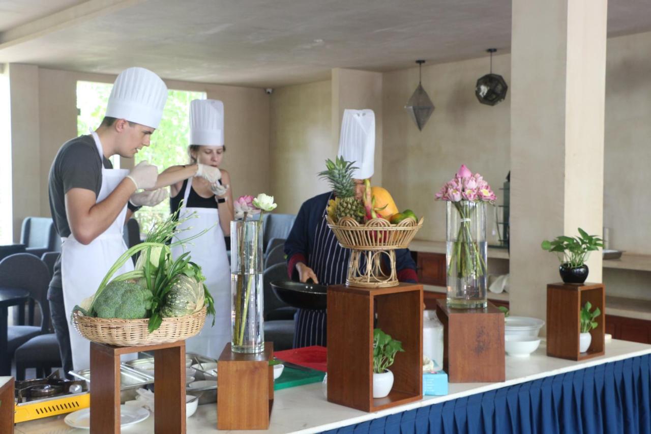 Sakmut Boutique Hotel 5* Siem Reap