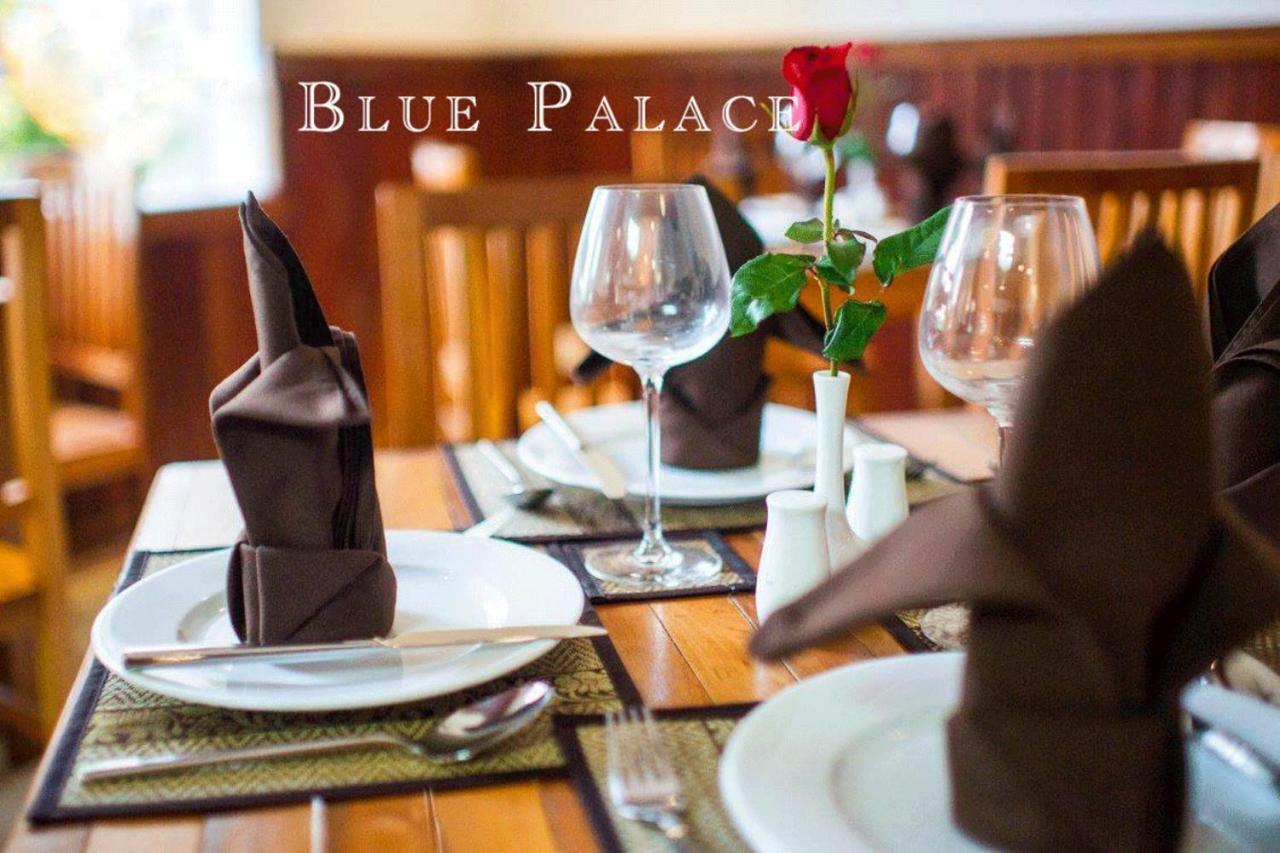 Blue Palace Khách sạn