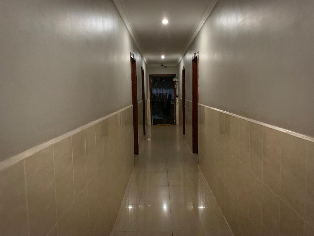 Damnak Riverside Inn 3*