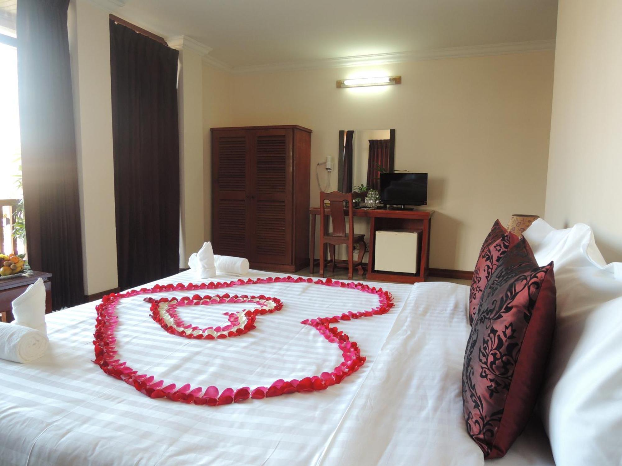 Hotel Angkor Vattanakpheap 3*