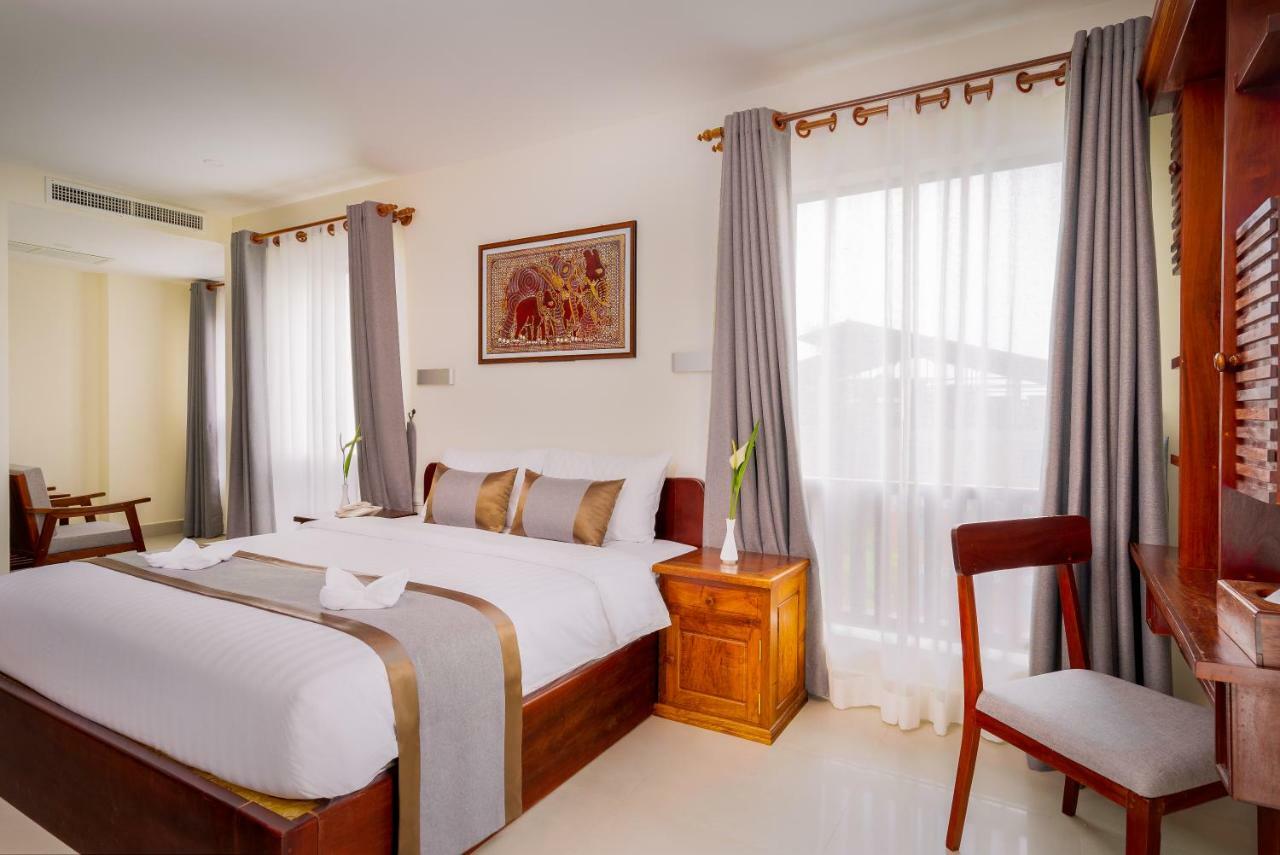 Mony Reach Angkor Hotel 4*