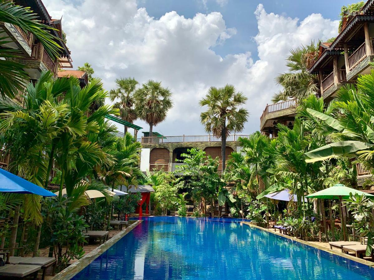 Little & 5* Siem Reap