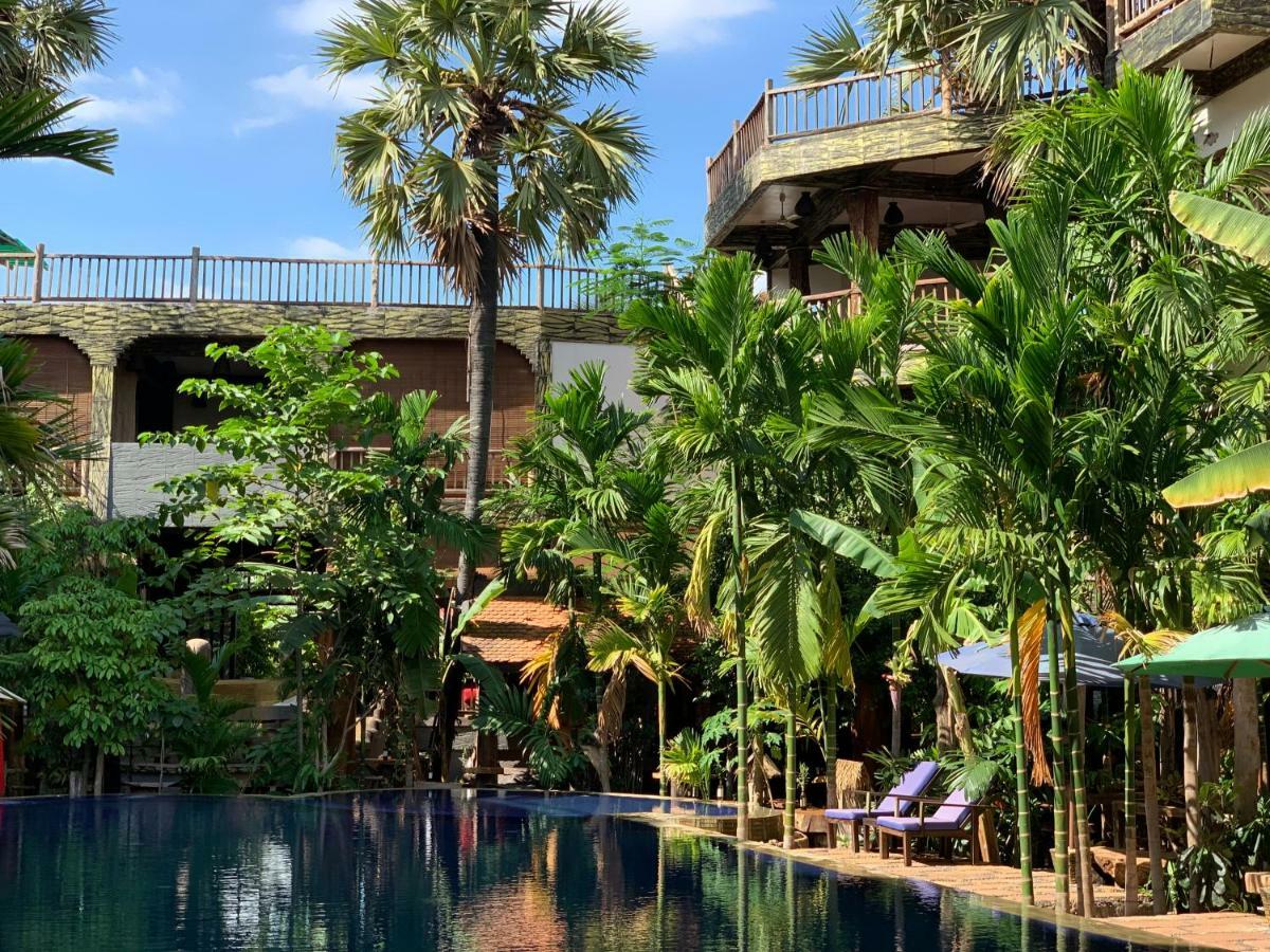 Little & 5* Siem Reap