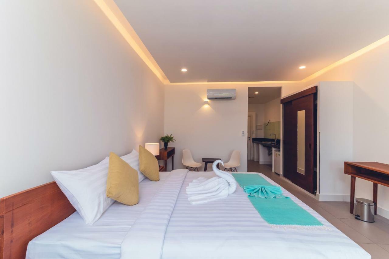 Molito Blanc Postel Siem Reap