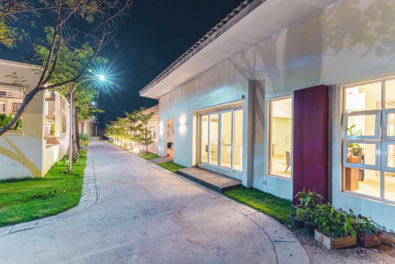 Khách sạn Molito Blanc Postel 4*