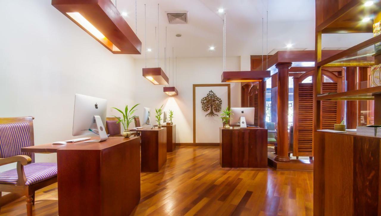 Hotel Borei Angkor &