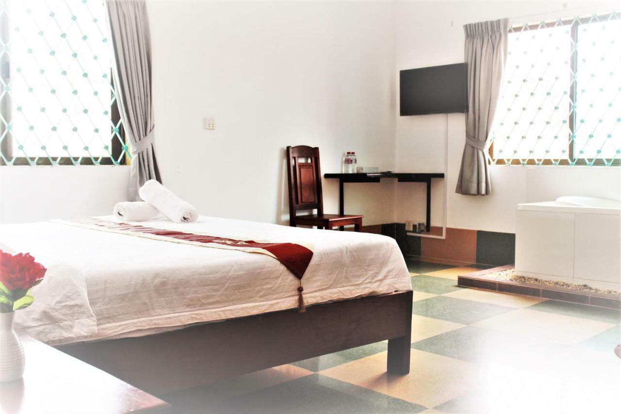 Latinos Hotel