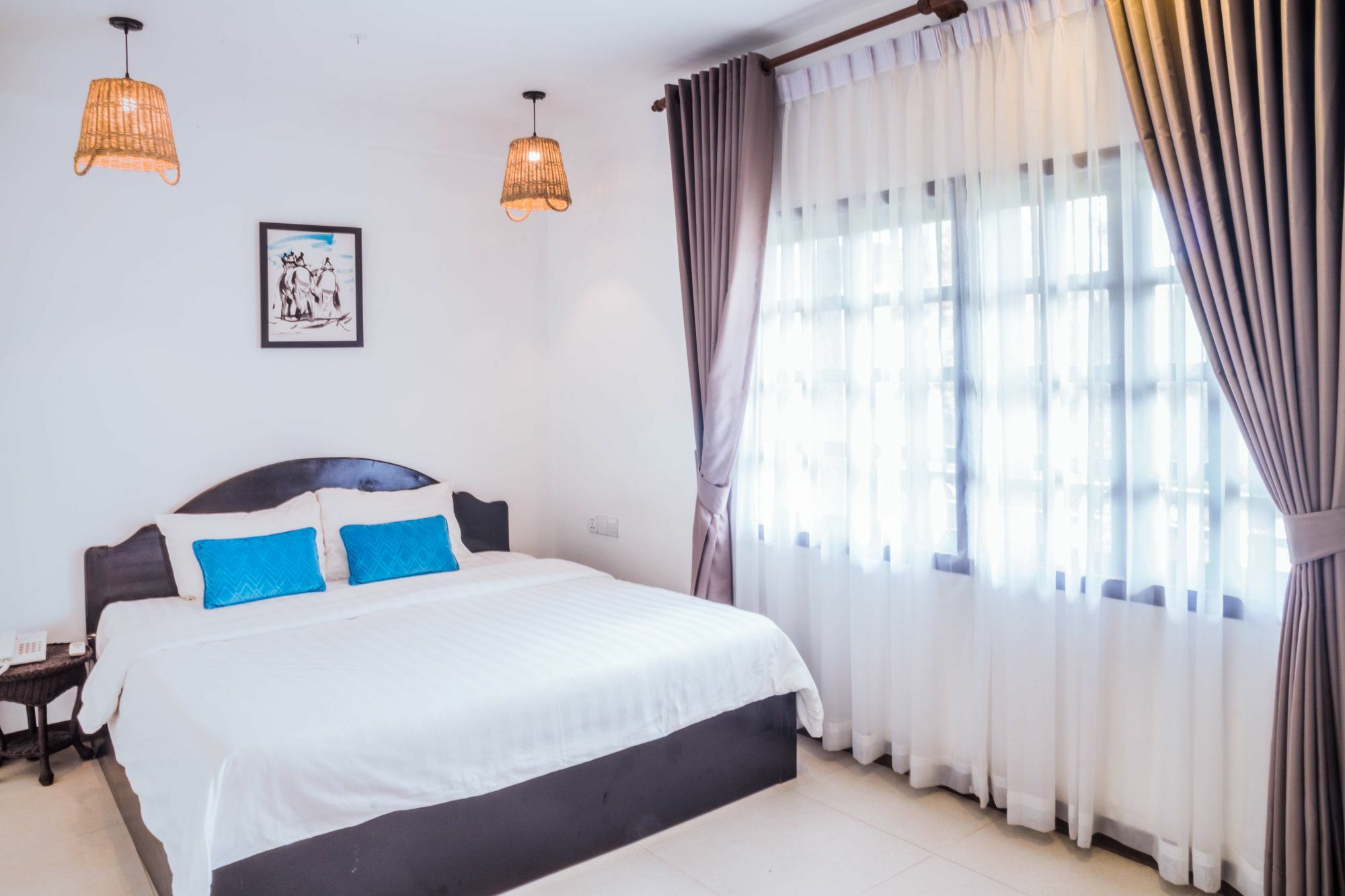 Angkor Yellow Villa