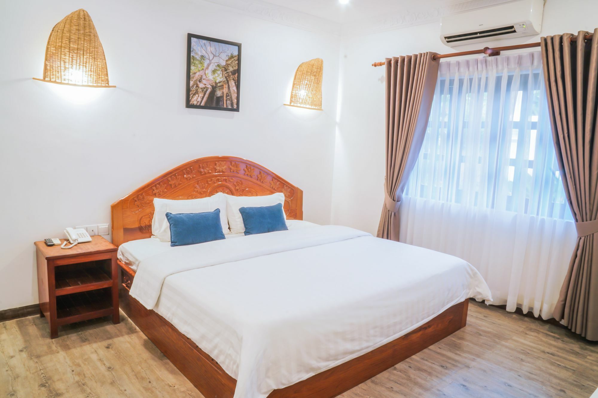 Angkor Yellow Villa * Siem Reap
