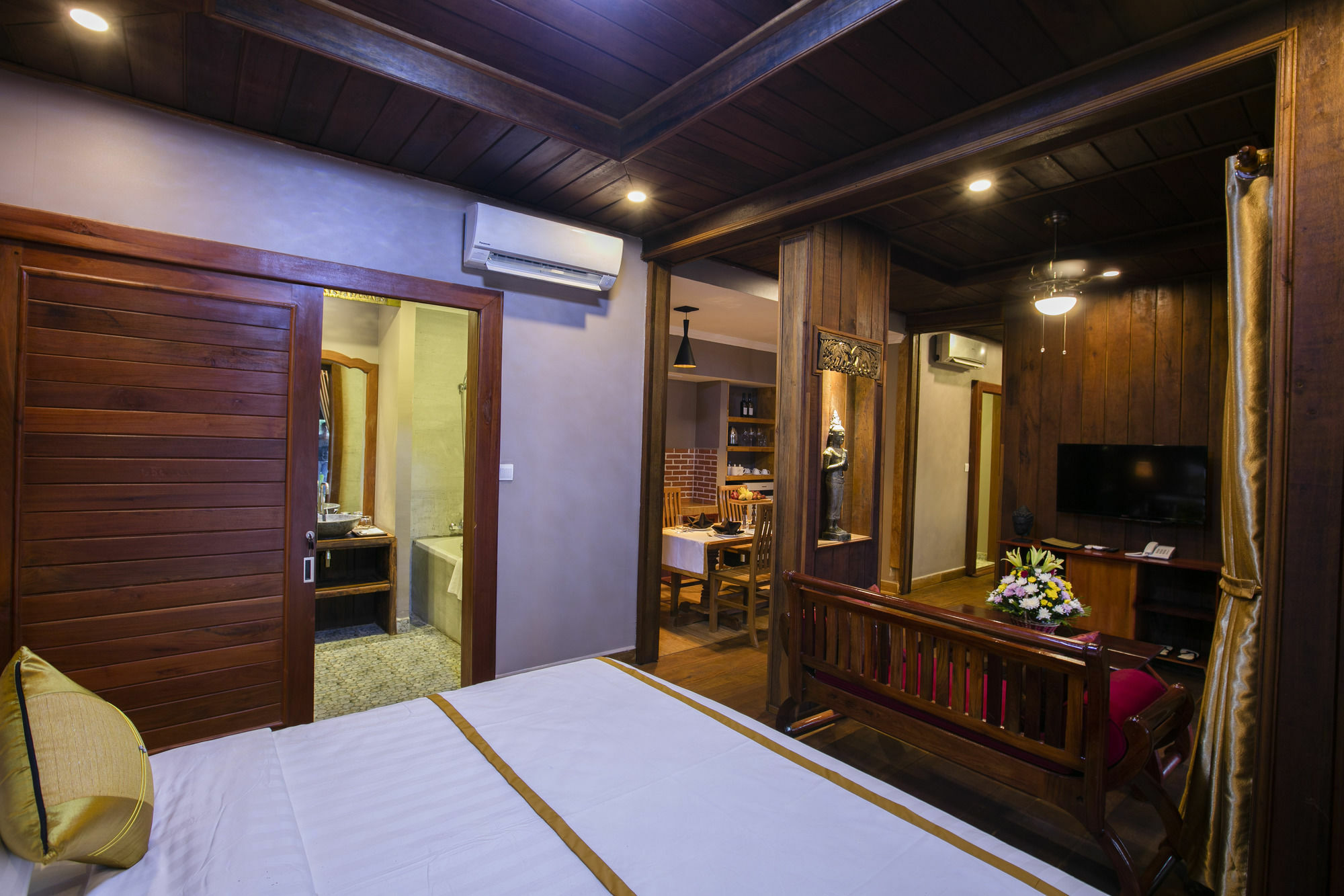 Image D' Angkor Boutique * Siem Reap