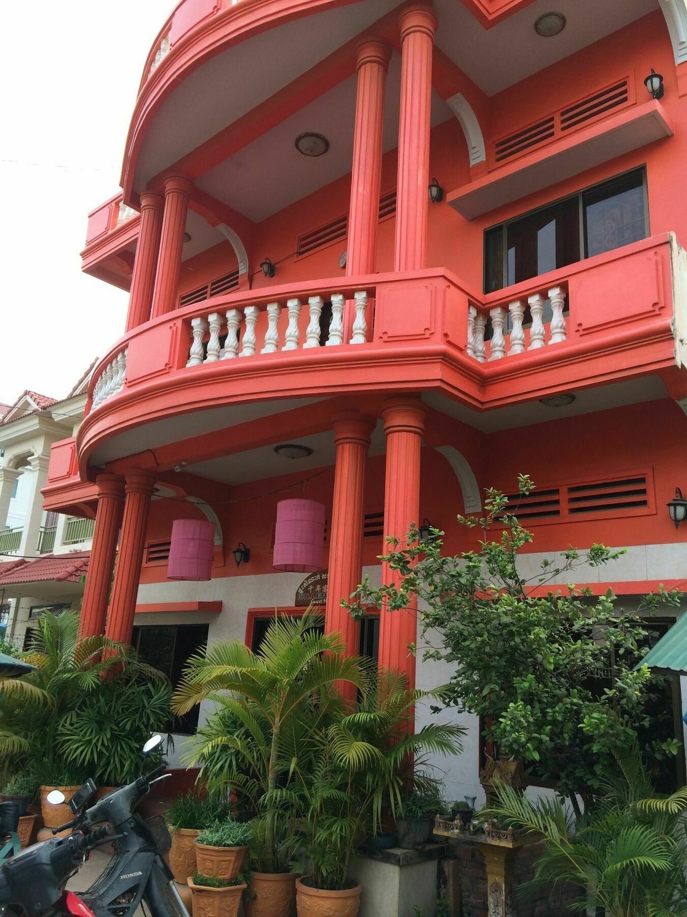 Guest house Millennium 2*