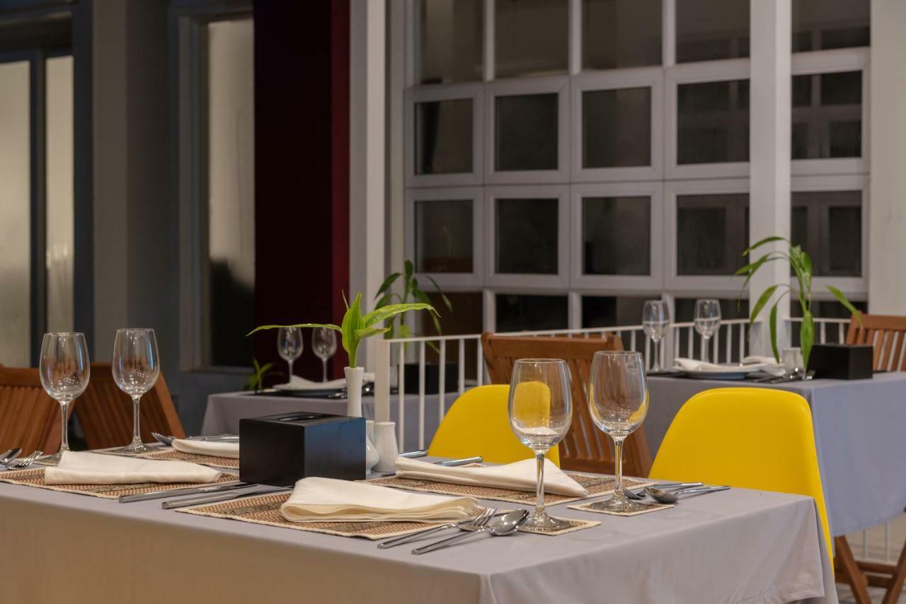 Khách sạn Molito Blanc Postel 4*