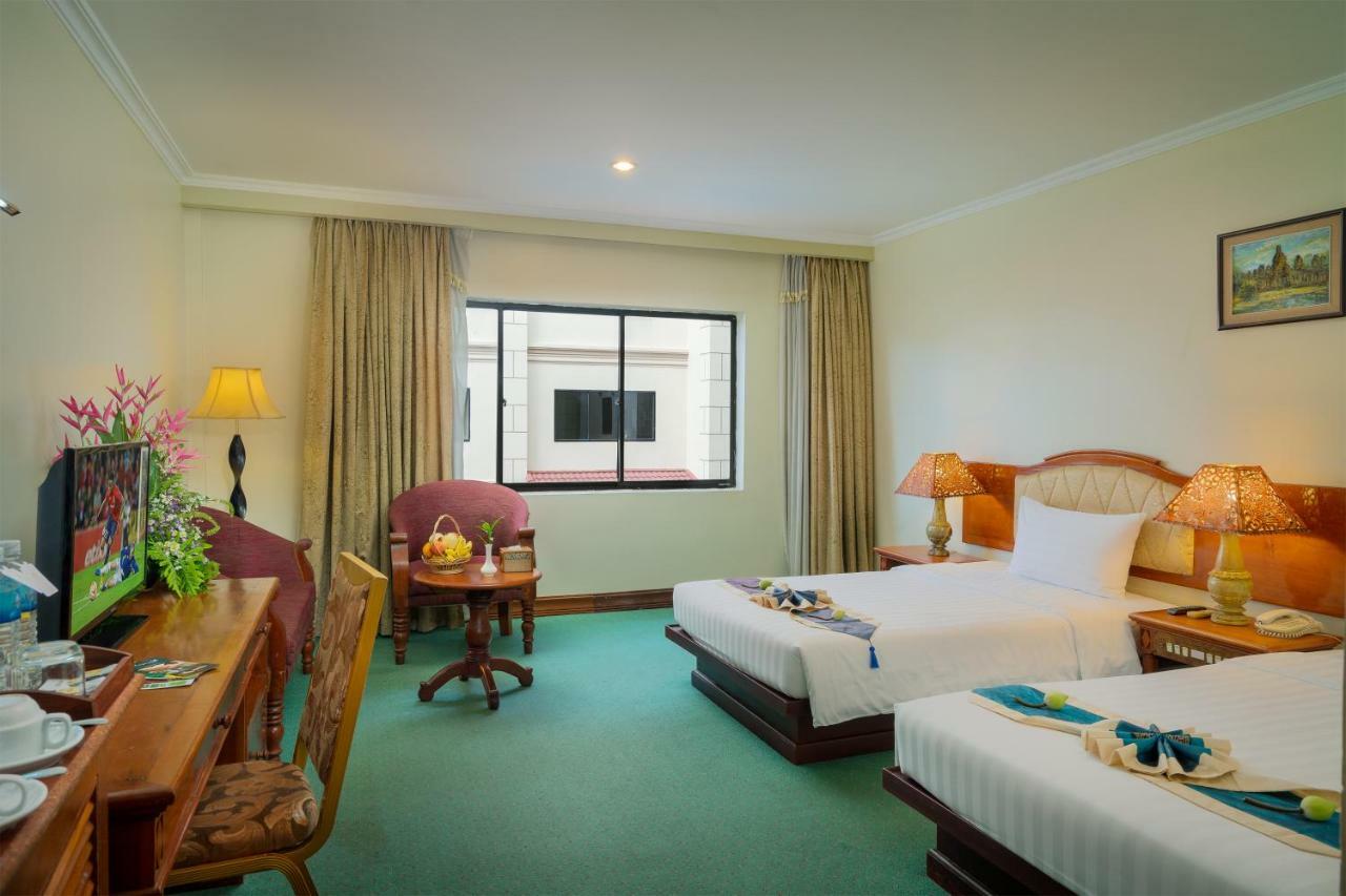 Dragon Royal Angkor Hotel 4*