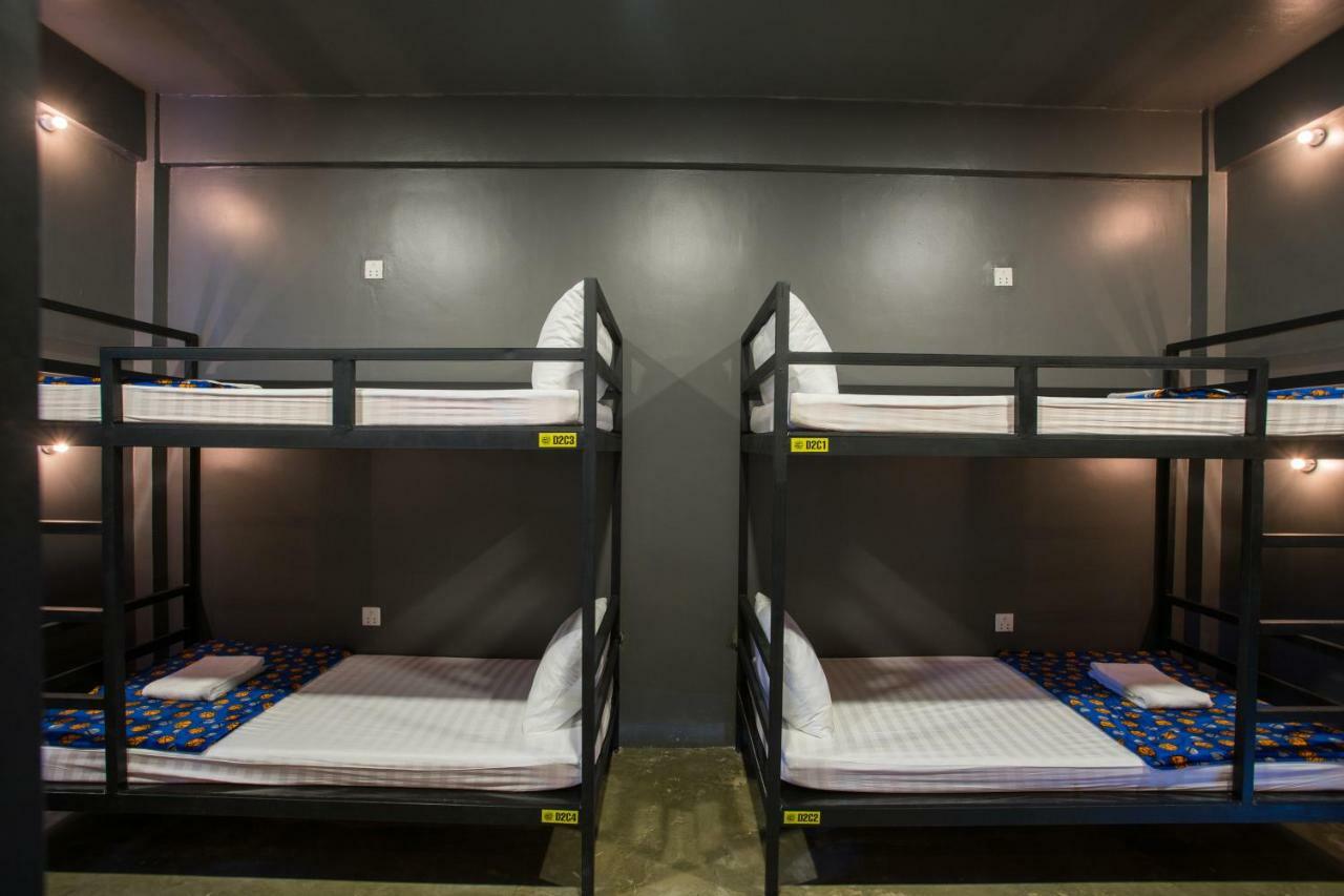 Hostel White Rabbit (adults Only)