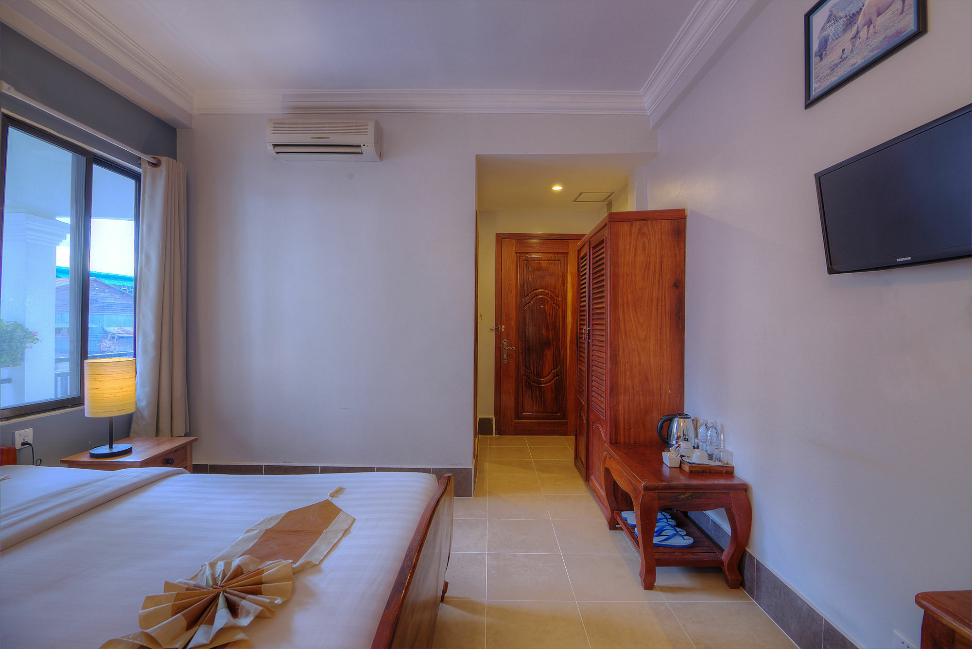 Amra Angkor Hotel Siem Reap