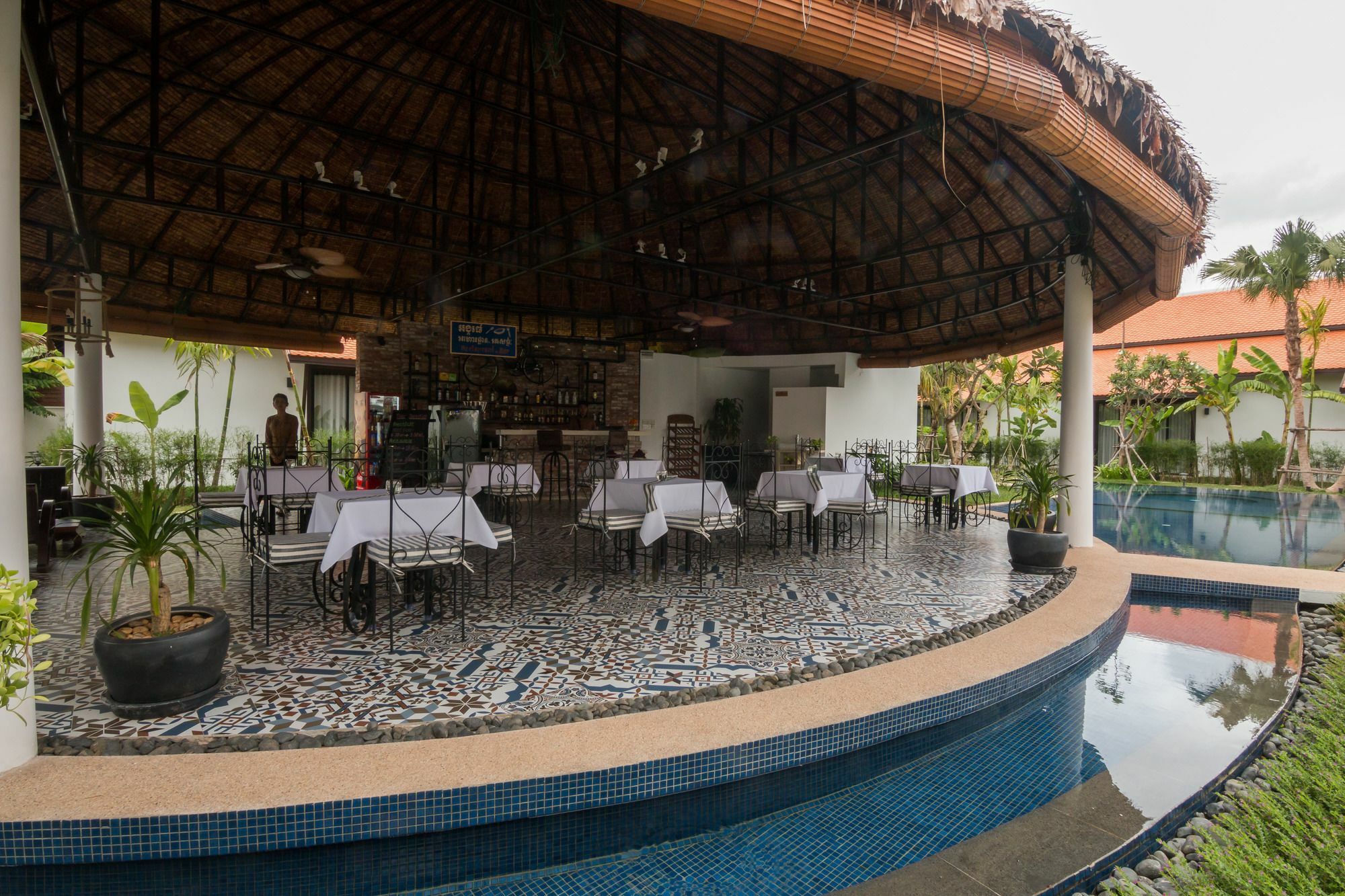 Resort The Embassy Angkor & Siem Reap