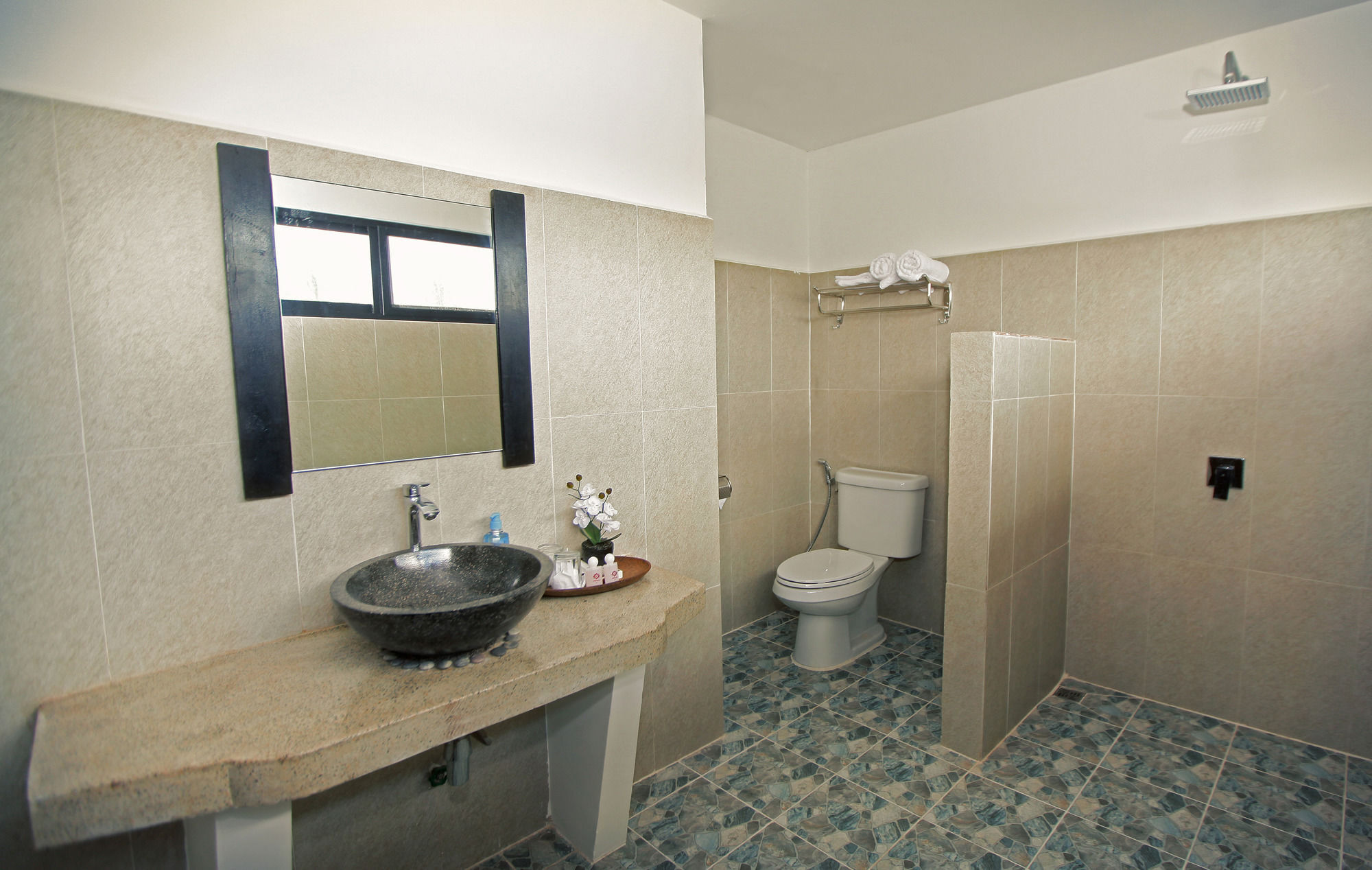 S.r Sofia Resort 4*