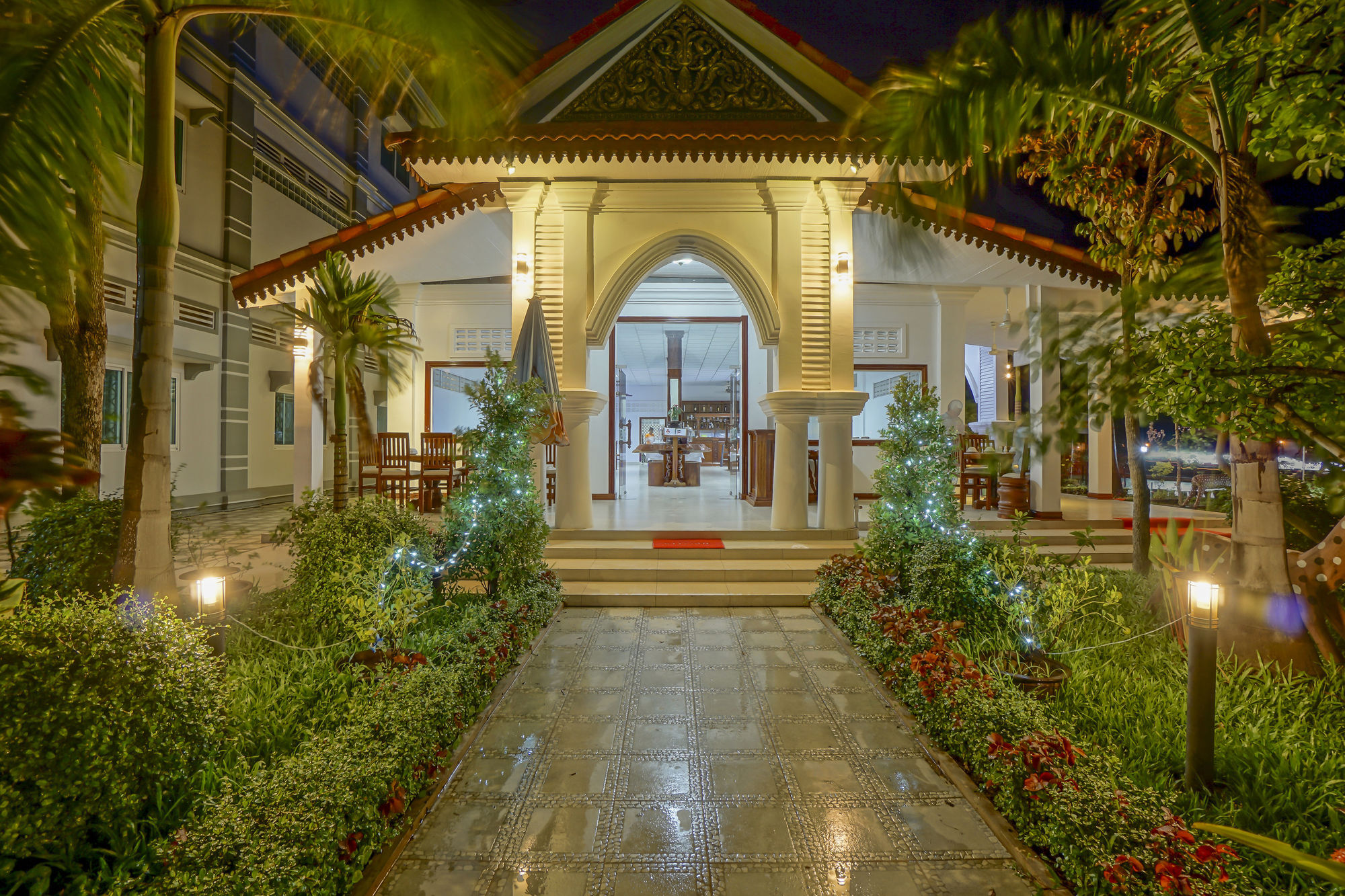 Angkor Magic Tree 4* Siem Reap