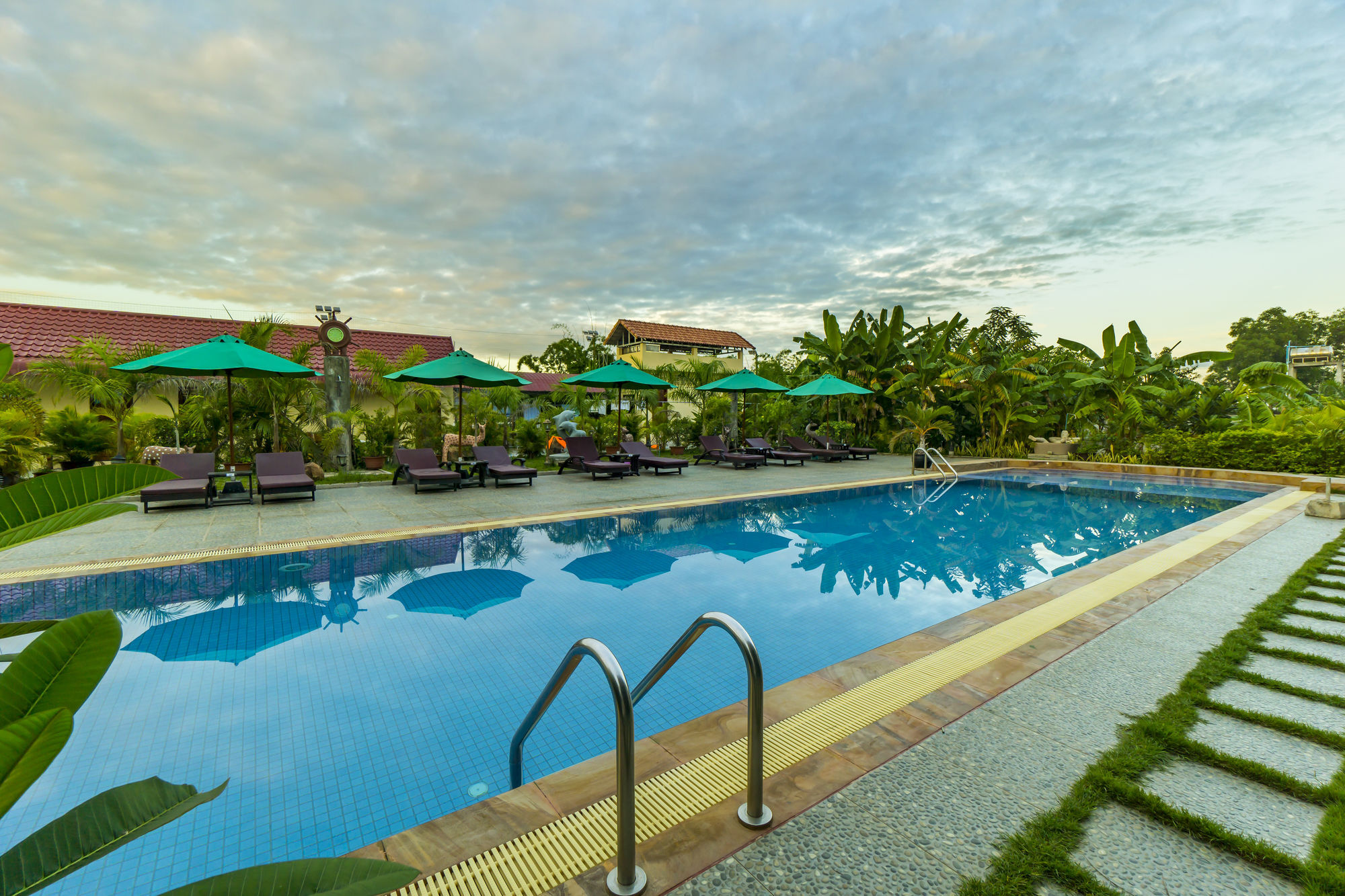Angkor Magic Tree Hotel 4*