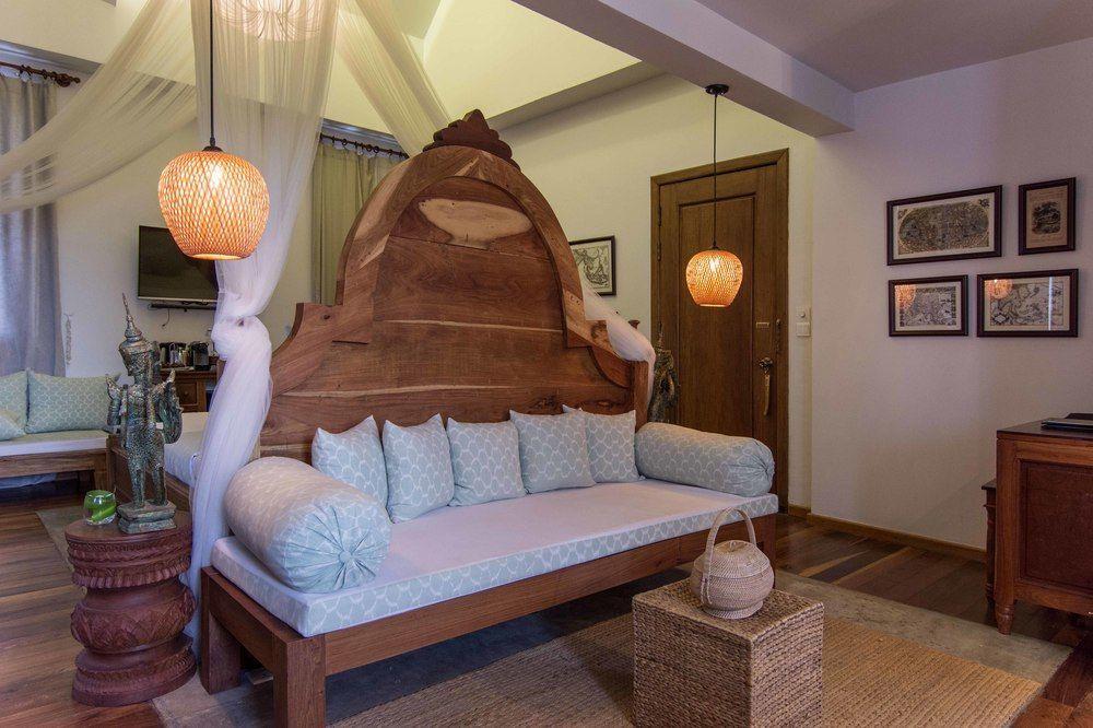 The One By Nika Hotel