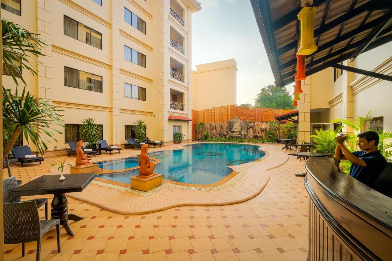 Dragon Royal Angkor Hotel