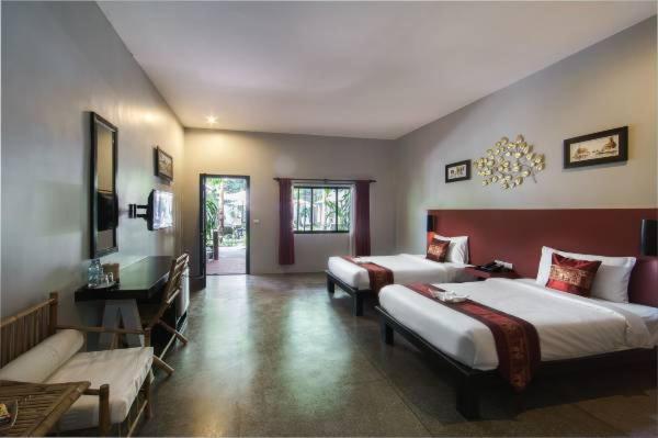 Angkor Magic Tree Boutique