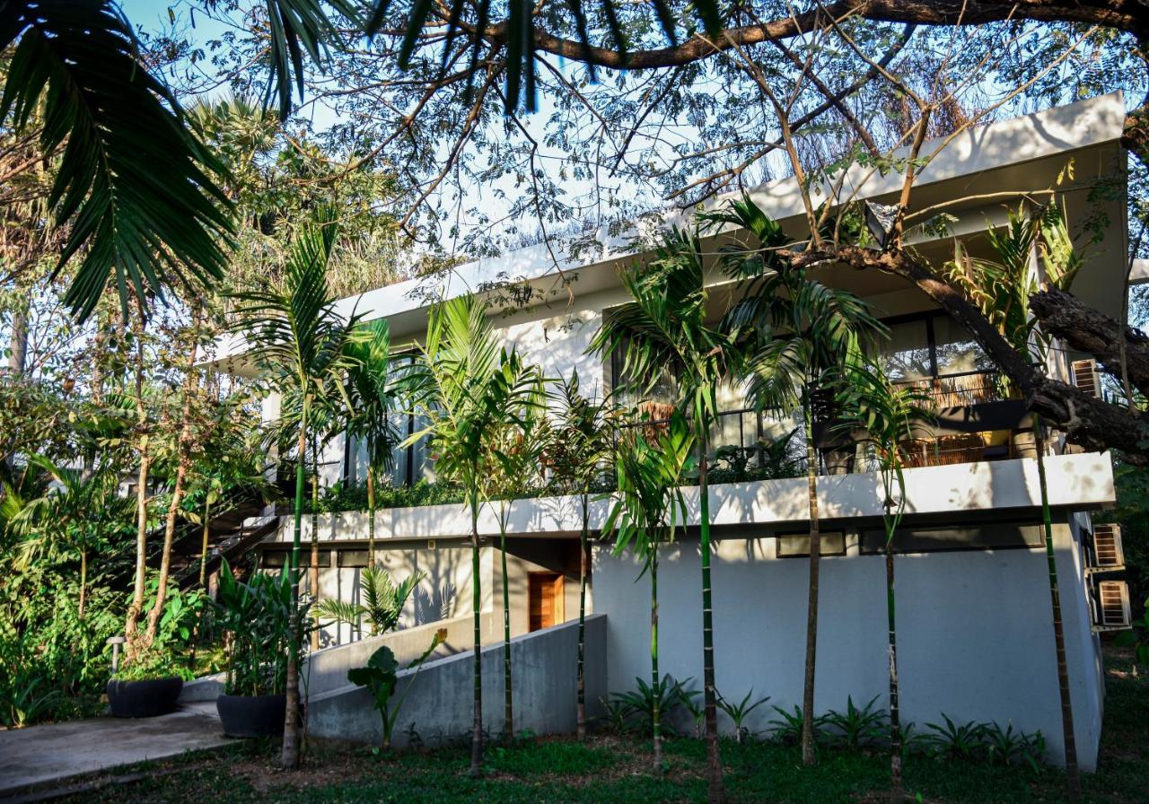 Hillocks & Hotel Siem Reap