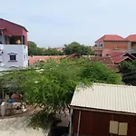 Anu Villa And Bistro