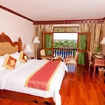 Bayon Era Hotel