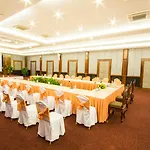 Royal Empire Premium Hotel