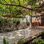 Landing Zone Boutique Hotel