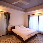 Thean Y Apartment