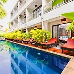 Ladear Privilege Rooms