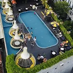 The Twizt - Lifestyle Hostel & Hotel