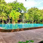 Palm Village Resort & Spa