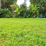 Nary Villa
