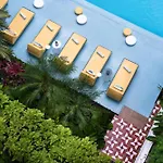 Viroth\'S Villa