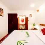 Golden Banana Residence