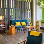 Viroth\'S Hotel