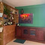 Homestay Yellow Natural House