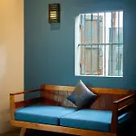 Nest-Private House Collection