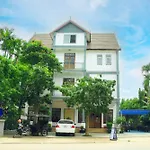 Thonnaka Boutique