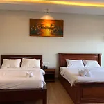 Nico\'S Hotel 2