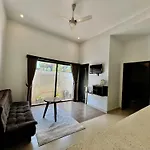Canopy Family Villa