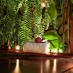 Lynnaya Urban River Resort