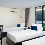 Popular Hotel & Spa