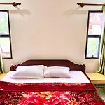 Garden Village Guesthouse & Pool Bar