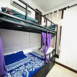 Platinum Haven Hostel & Gardens